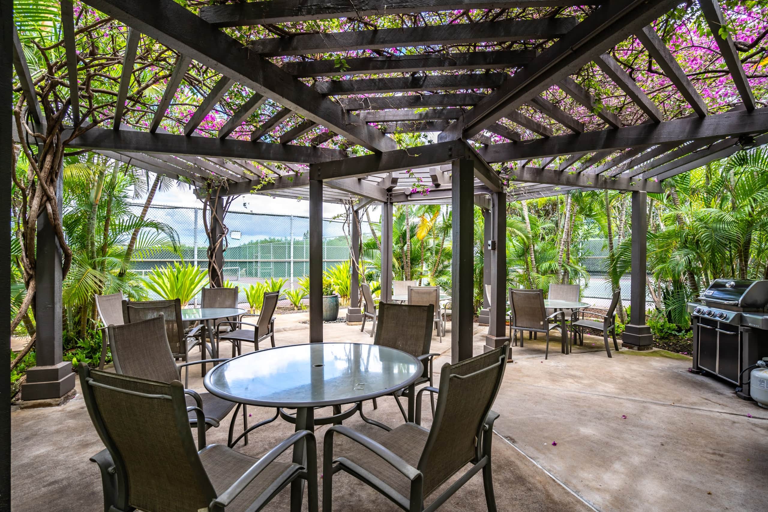 Condo in Kihei · ★4.97 · 1 bedroom · 2 beds · 2 baths - Image 26