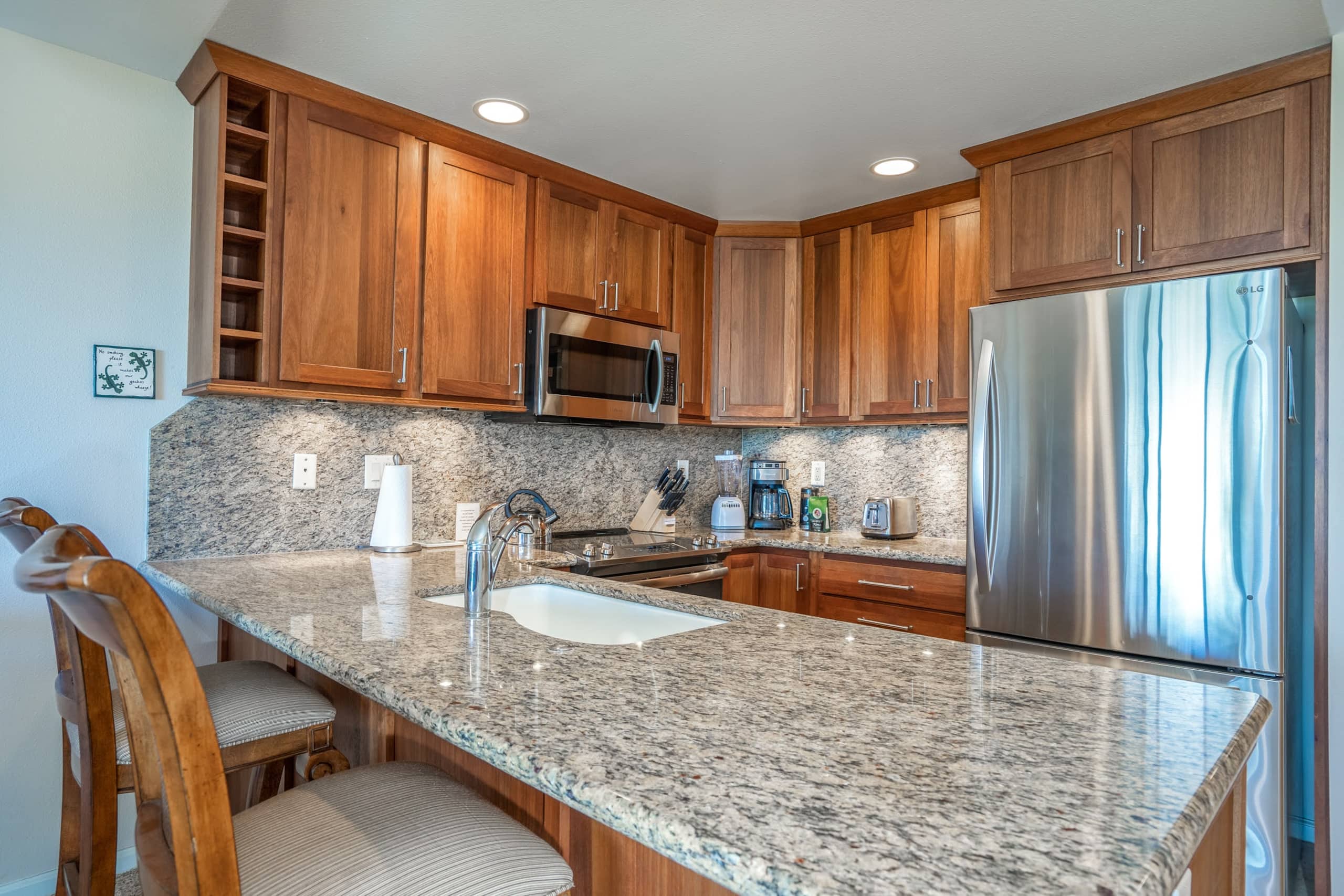 Condo in Kihei · ★4.97 · 1 bedroom · 2 beds · 2 baths - Image 3