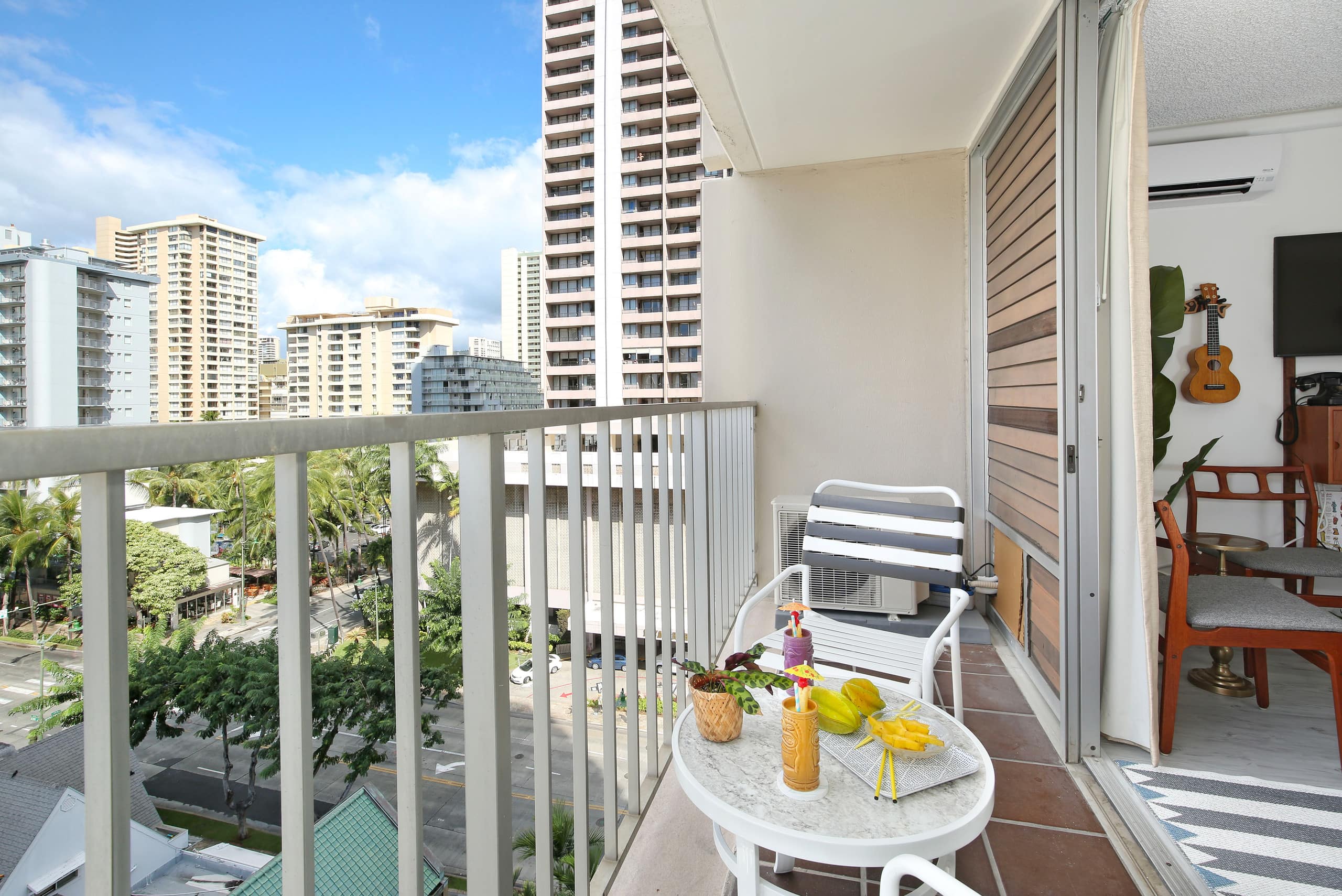 Condo in Honolulu · ★4.78 · Studio · 1 bed · 1 bath - Image 21
