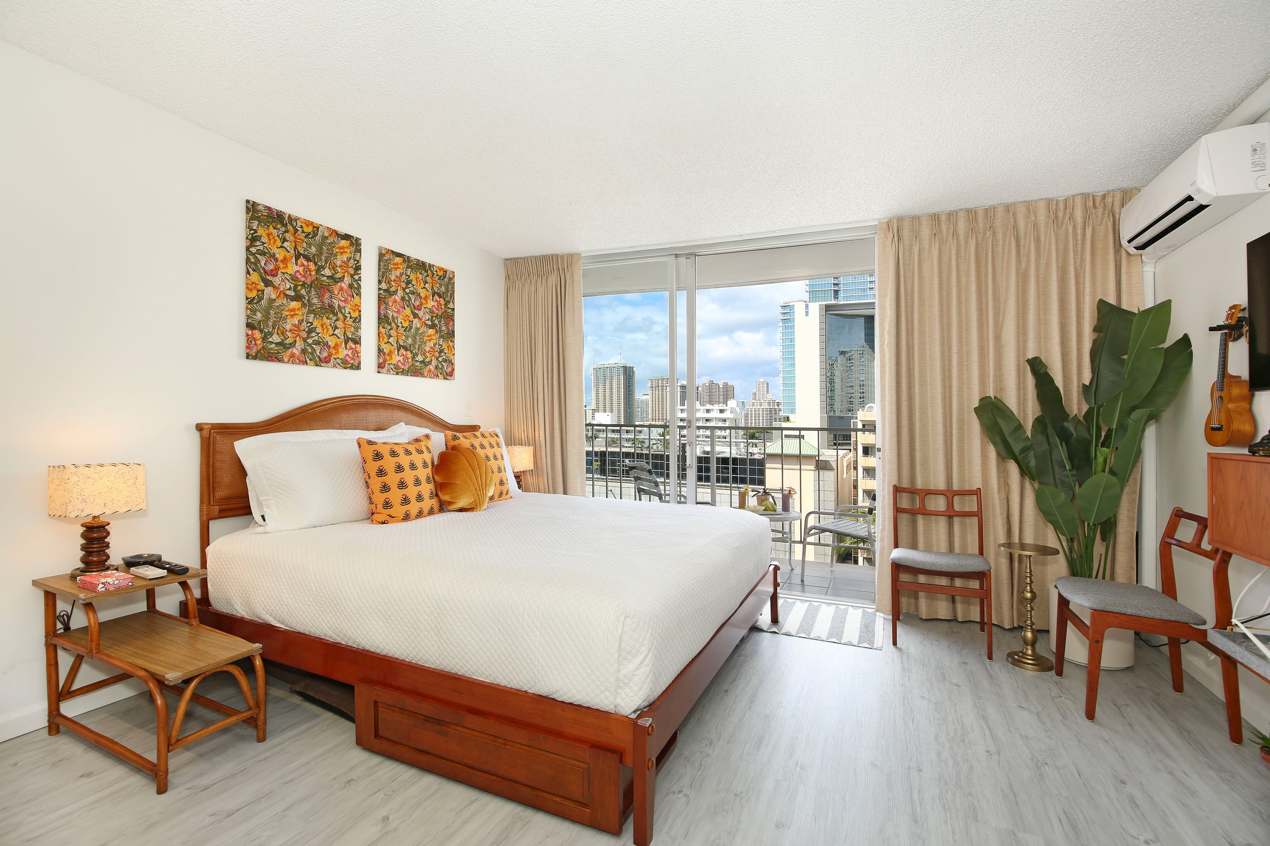 Condo in Honolulu · ★4.78 · Studio · 1 bed · 1 bath - Image 1