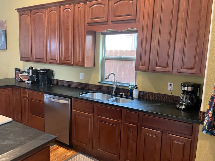 RiNo Breweries, Food, Music & Art just steps away! Houses for Rent in