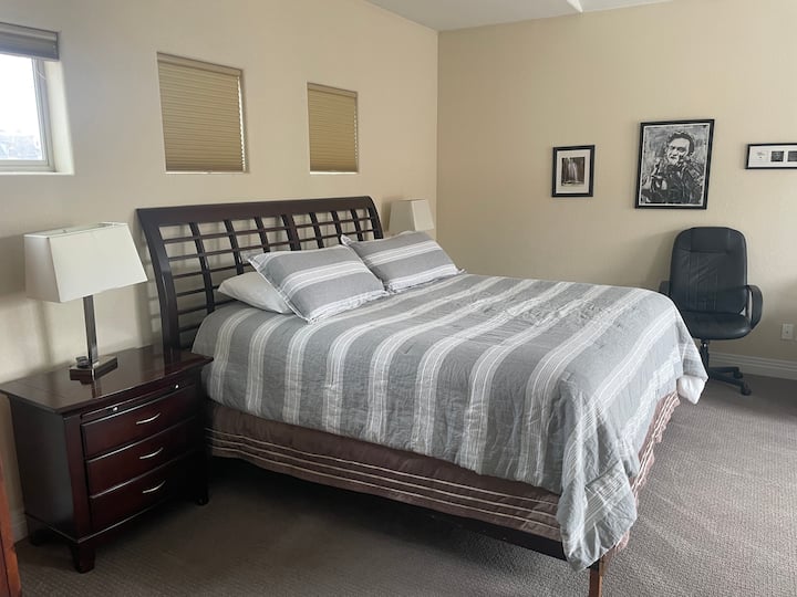 RiNo Breweries, Food, Music & Art just steps away! Houses for Rent in