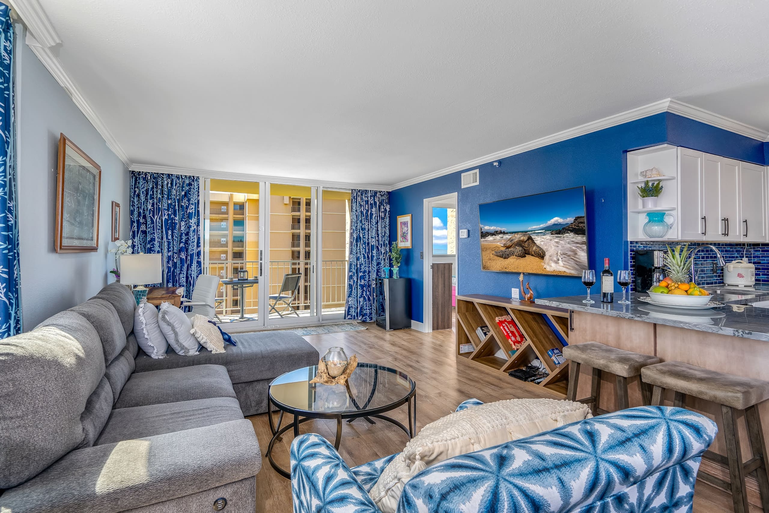 Condo in Lahaina · ★4.9 · 2 bedrooms · 4 beds · 2 private baths - Image 24