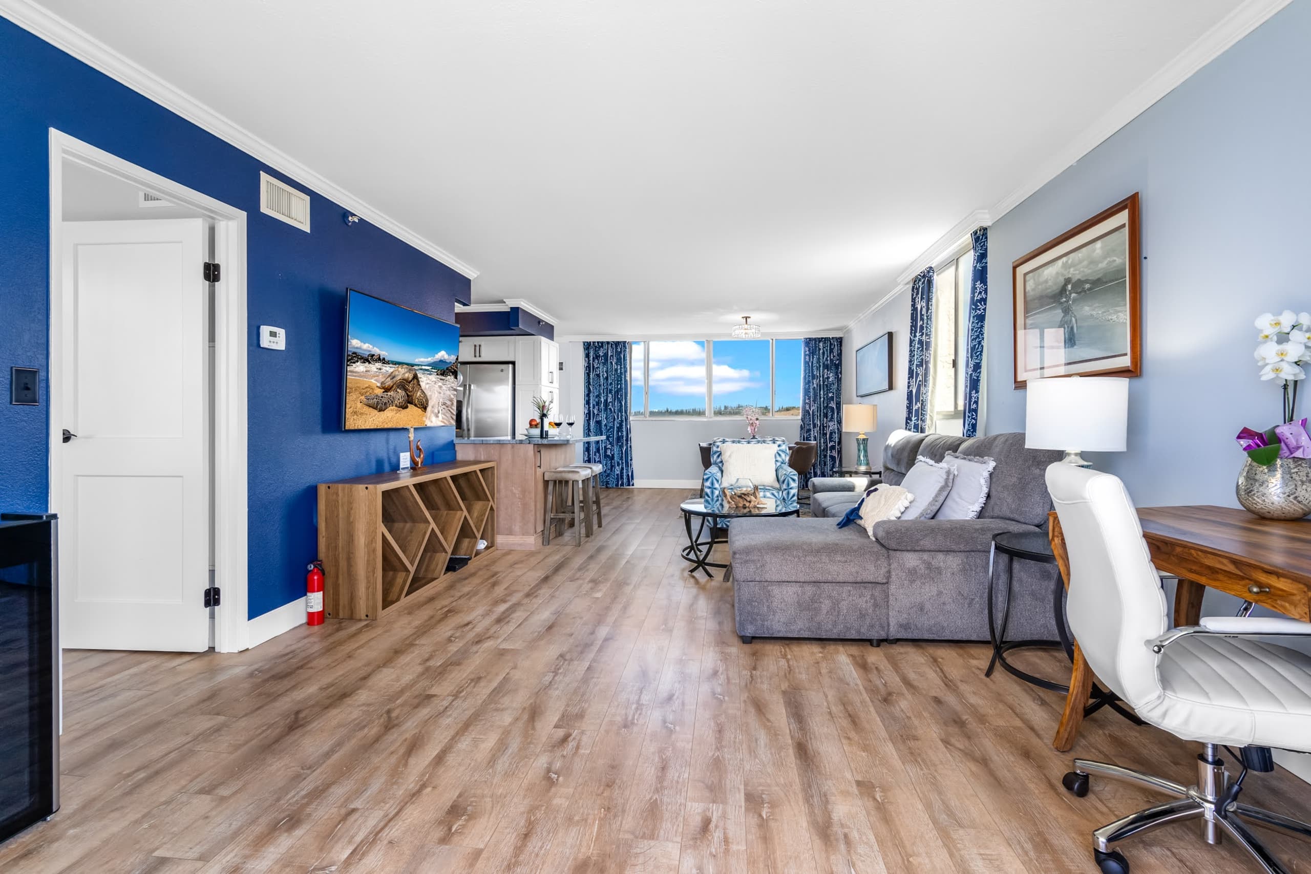 Condo in Lahaina · ★4.9 · 2 bedrooms · 4 beds · 2 private baths - Image 26
