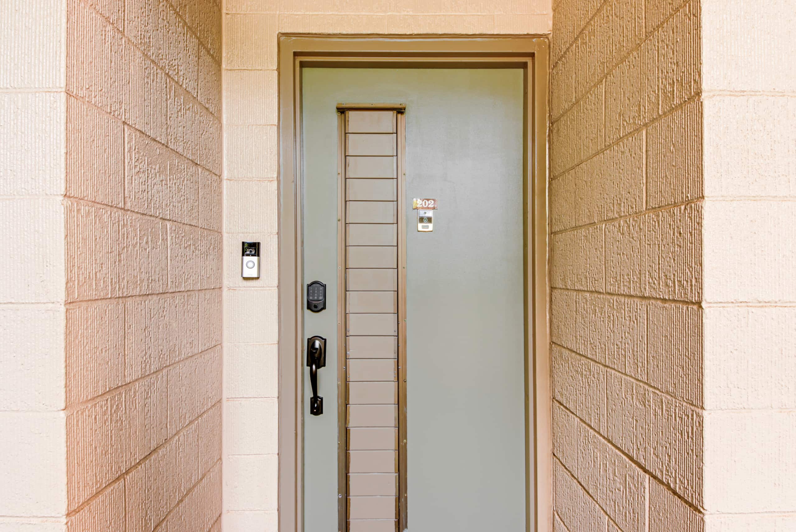Condo in Lahaina · ★4.85 · 2 bedrooms · 3 beds · 2 private baths - Image 49