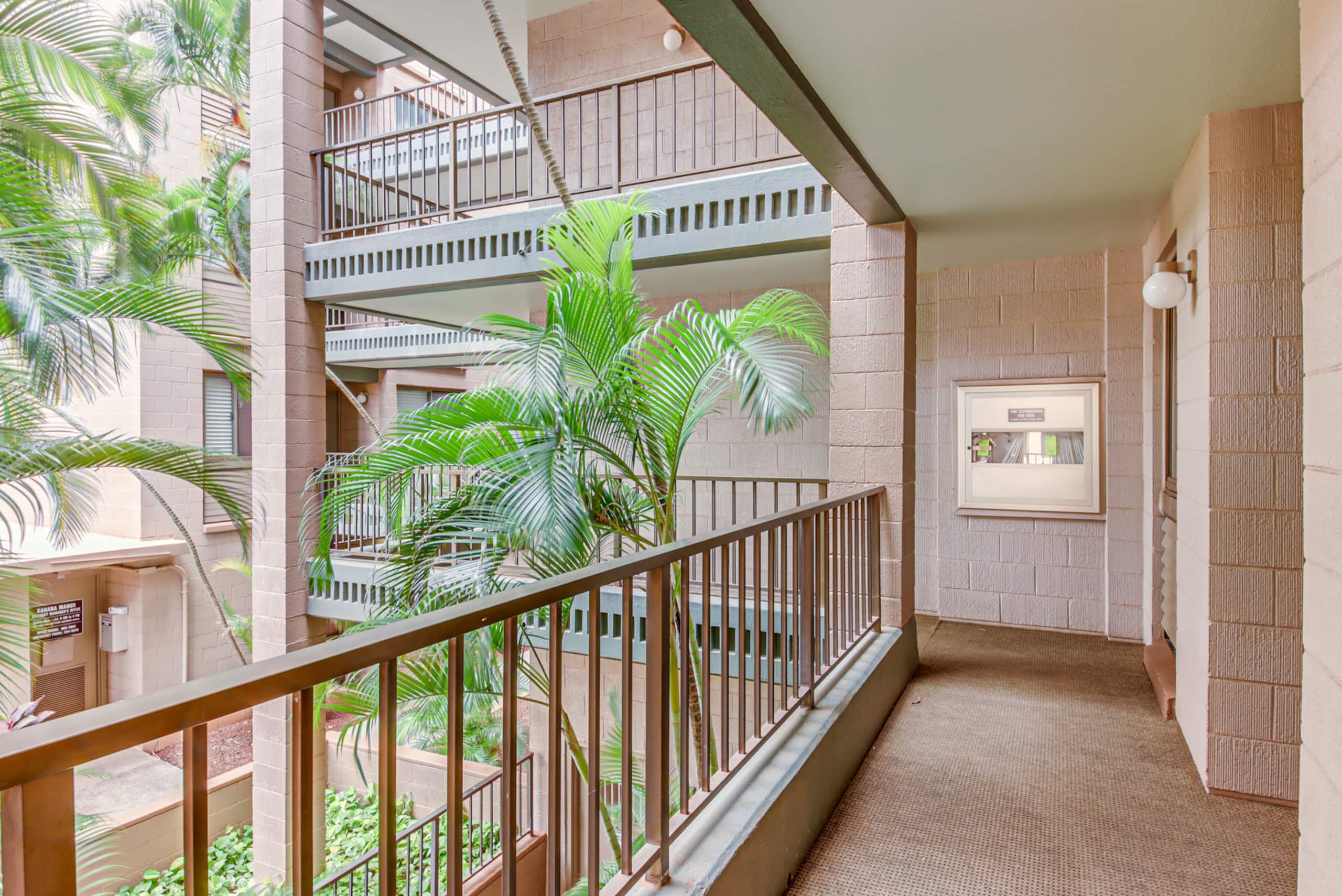 Condo in Lahaina · ★4.85 · 2 bedrooms · 3 beds · 2 private baths - Image 44