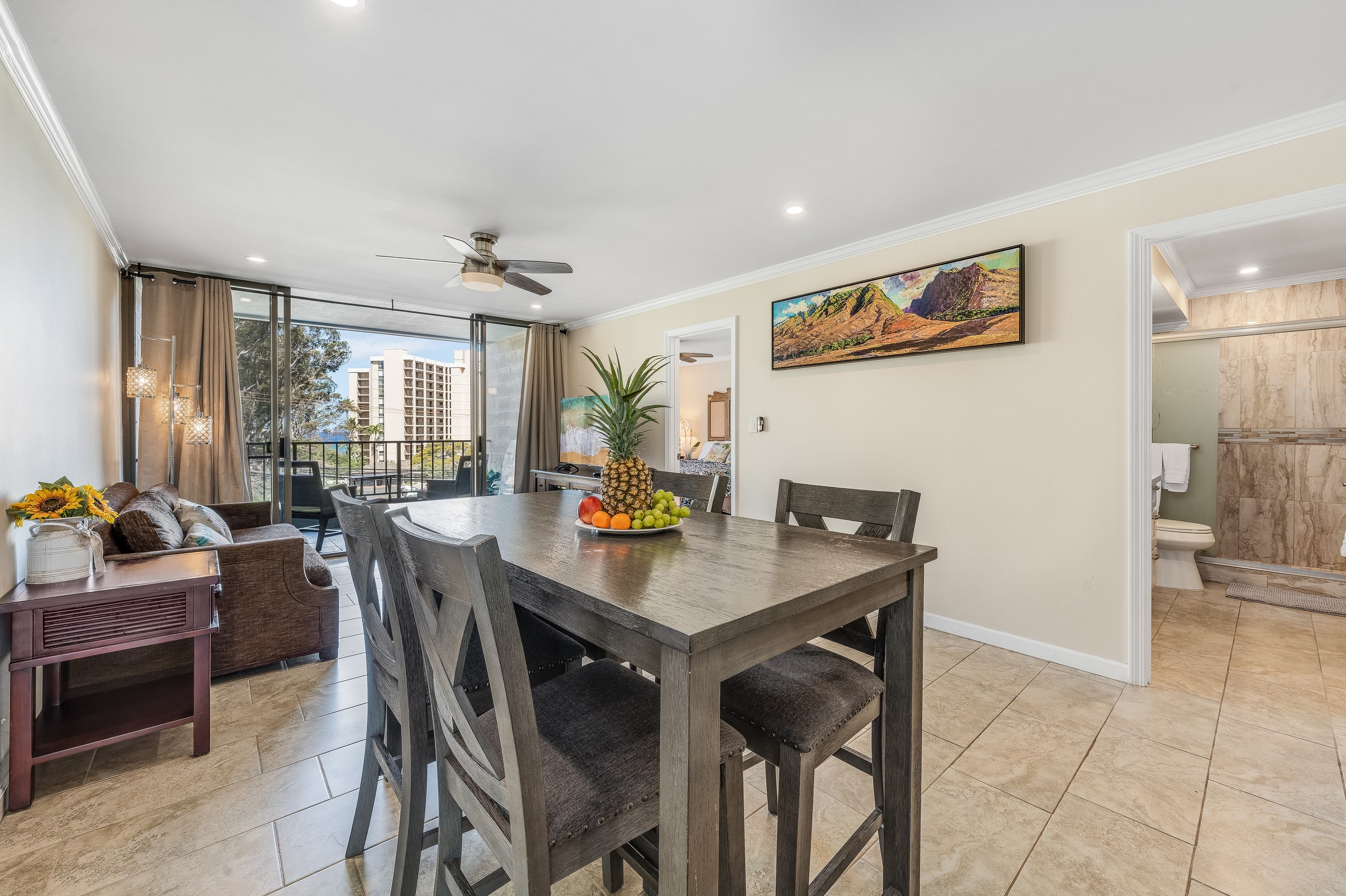 Condo in Lahaina · ★4.85 · 2 bedrooms · 3 beds · 2 private baths - Image 13