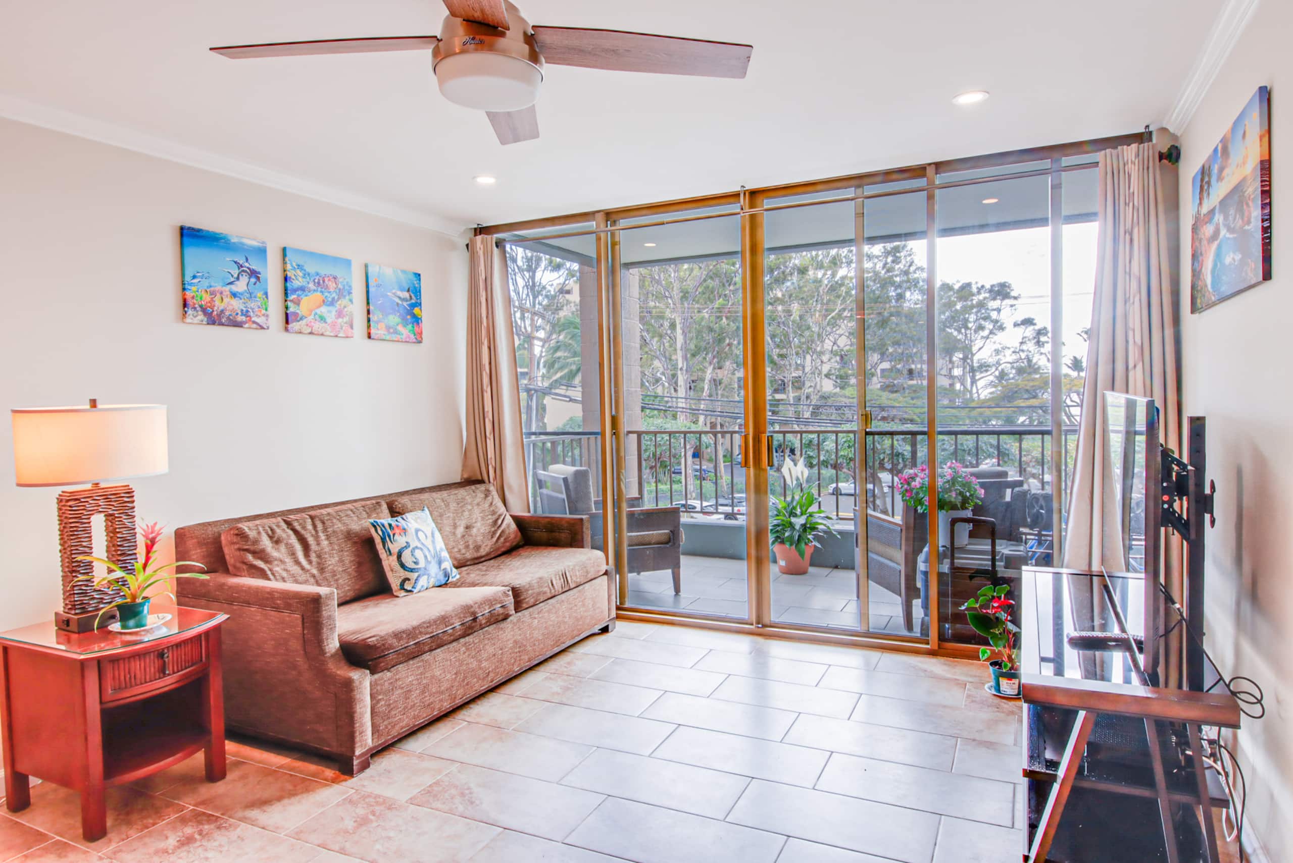Condo in Lahaina · ★4.85 · 2 bedrooms · 3 beds · 2 private baths - Image 1