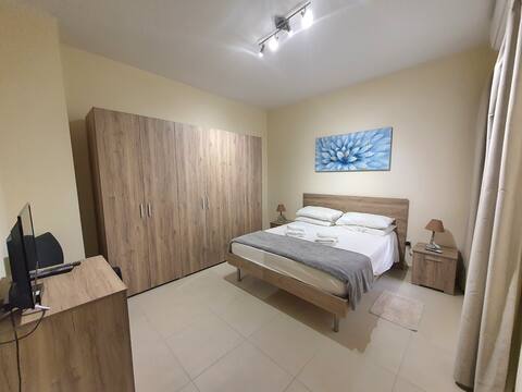 Central 3-bedroom apartment