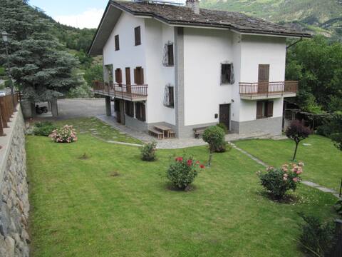 Maison Dédé VDA Introd CIR 0007