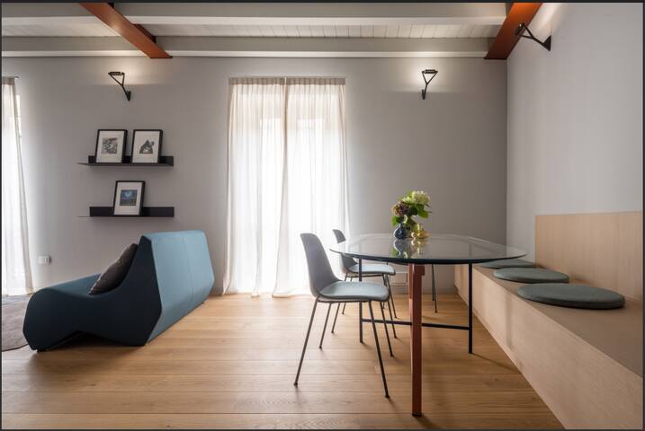 Modern Apartment on two levels – 6 guests gallery image 2