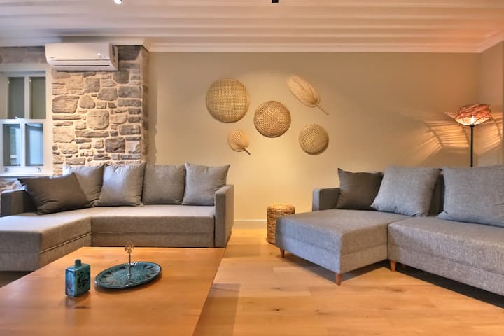 Artistically Renovated Triplex Villa 400m2 Ortaköy - İstanbul