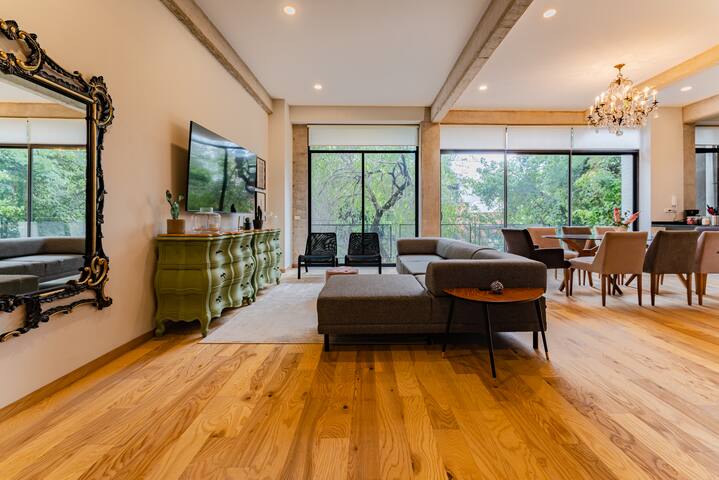 Chic Modern Home with Balcony and Office Space gallery image 5