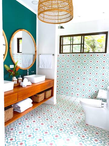 Casa Blonies - Designer Beach Apt. - Coco Suite