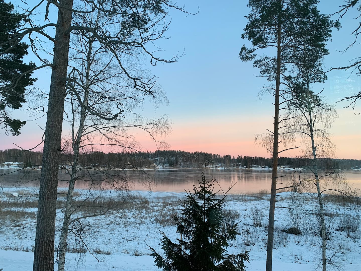 Moderni Talo Saimaan Rannalla 4