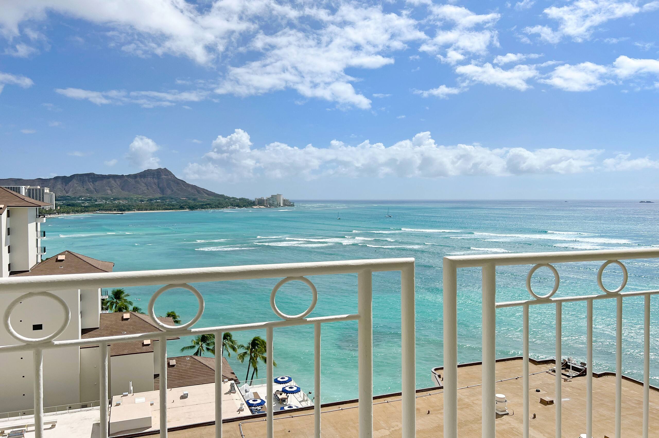 Condo in Honolulu · ★4.68 · 1 bedroom · 2 beds · 1 private bath - Image 28