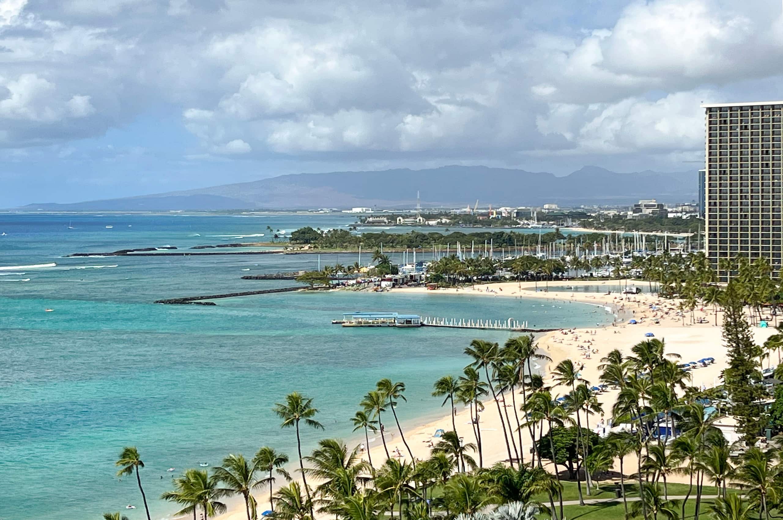 Condo in Honolulu · ★4.68 · 1 bedroom · 2 beds · 1 private bath - Image 23