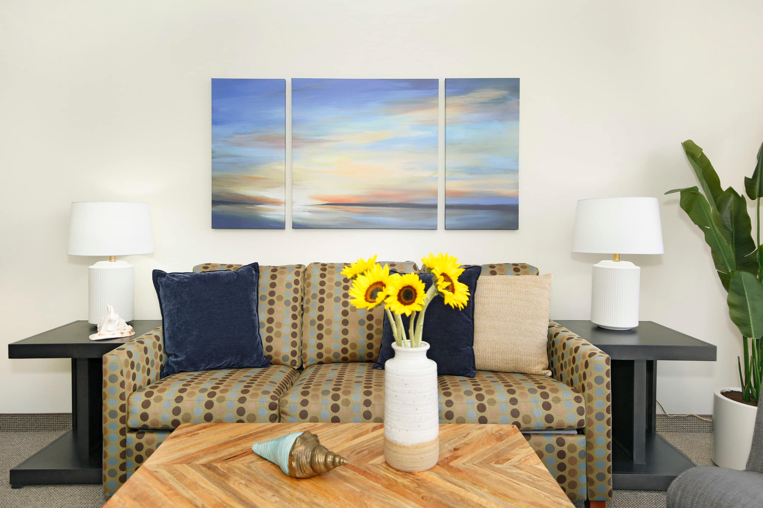 Condo in Honolulu · ★4.9 · 1 bedroom · 2 beds · 1 private bath - Image 3
