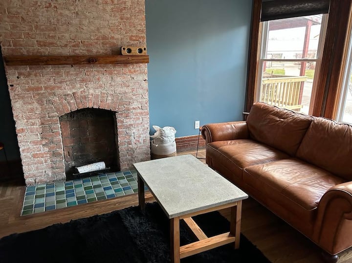1br Urban Oasis: Downtown Detroit W/ Firepit! - Detroit, MI