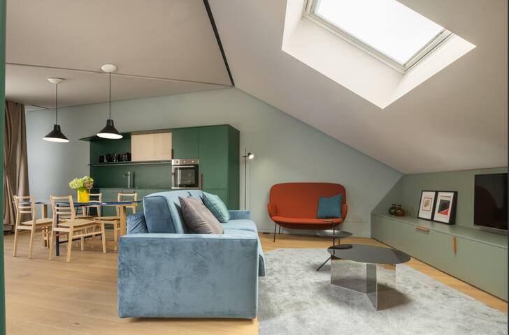 Unique apartment with beautiful terrace – 6 guests gallery image 4