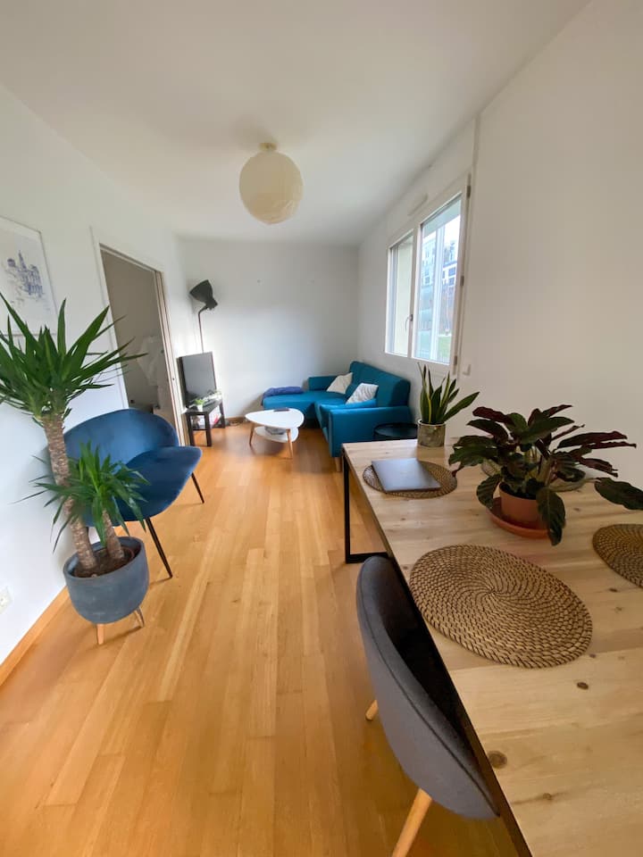 SuperbT3 Lyon Confluence center Apartments for Rent in Lyon, Auvergne