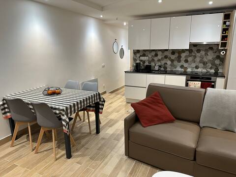 Successful Airbnb property: More beautiful in the city in Paris 4e Arrondissement