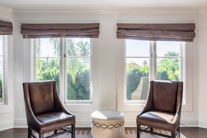 Weho 4 Bed w/ Pool, Gym, Theatre near Sunset Strip gallery image 5