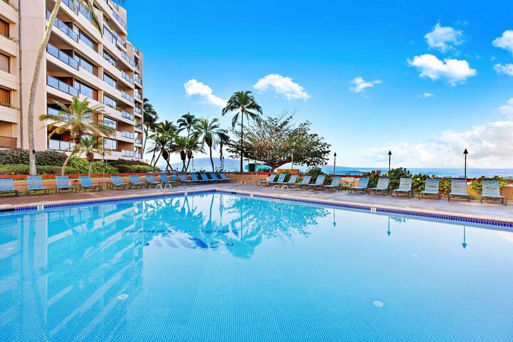 Maui Beachfront Condo Lahaina gallery image 3