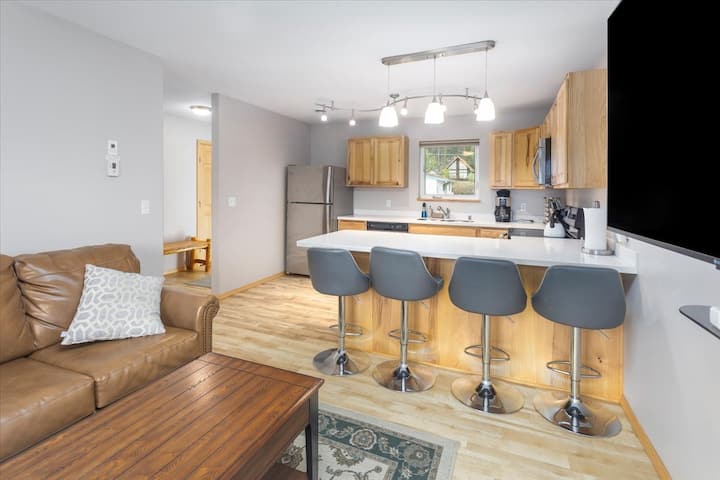 Driftwood Suites - Seastar (#4) - Seward