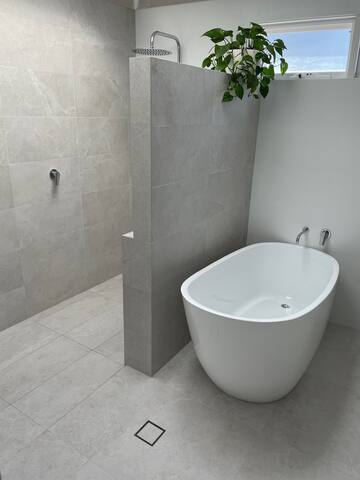 3-Bedroom Home – Dee Why Beach gallery image 5