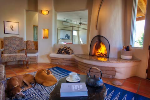 Serene Ojo Casita / mtn. views
