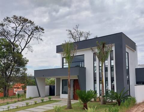 Casa Ninho Verde 2 Brown
