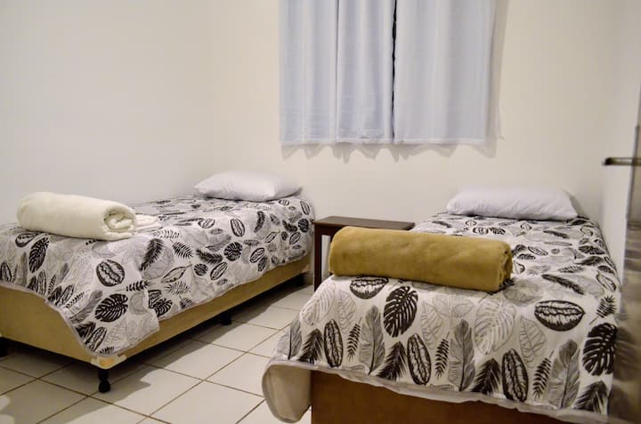 საძინებელი 1