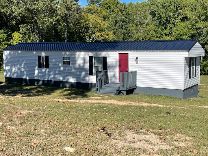 Small Relaxing 2 Bedroom Getaway near the Lake Cottages for Rent in Vance County, North