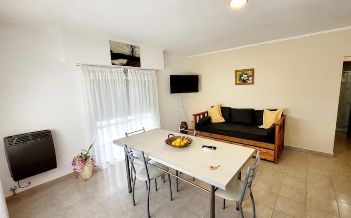 Departamento Con Cochera Cerrada - Pehuajó