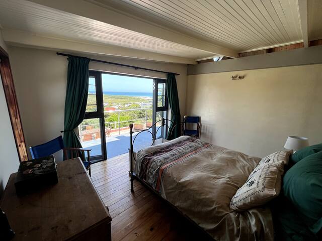 Eco-Friendly 3 Bed House Plus 1 Large Bed Cottage gallery image 4