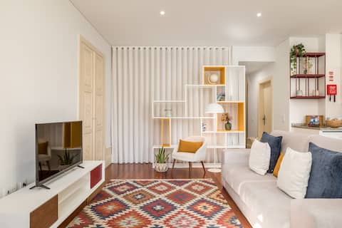 Top performing Airbnb: Suite Apartments2Stay I Porto-Flores in Porto