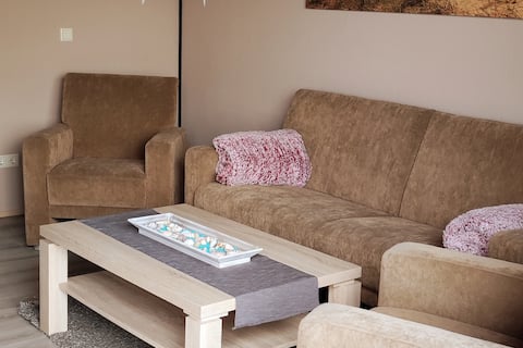 Top Airbnb: Wooden house in the countryside in Wesermarsch