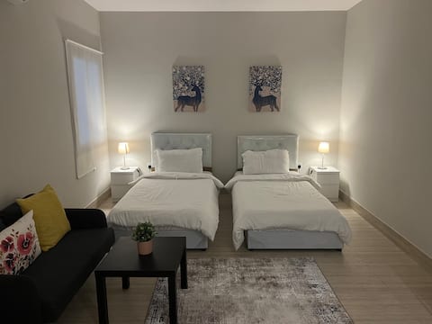 Cozy and elegant strategically located apartment