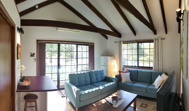 Sunset Valley Cottage, Your Escape In The Country - Coffs Harbour