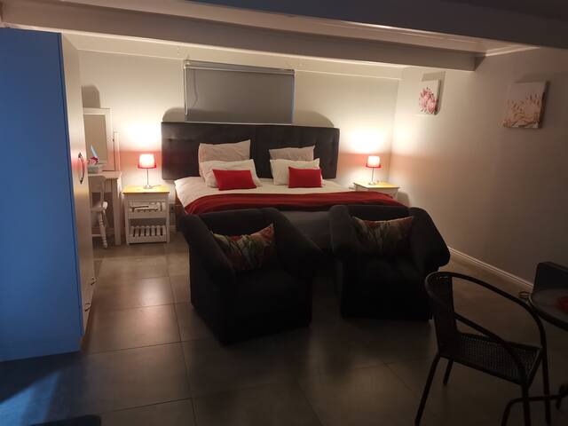 Joy’s Place – 4 Self-catering Cottages gallery image 3