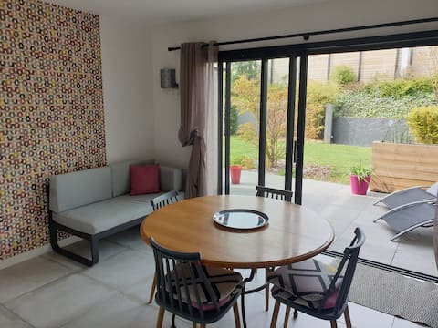Propriété Airbnb réussie: House with garden 800 m from the beach à Guidel
