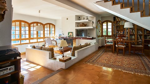 Agradable casa entre dos ríos