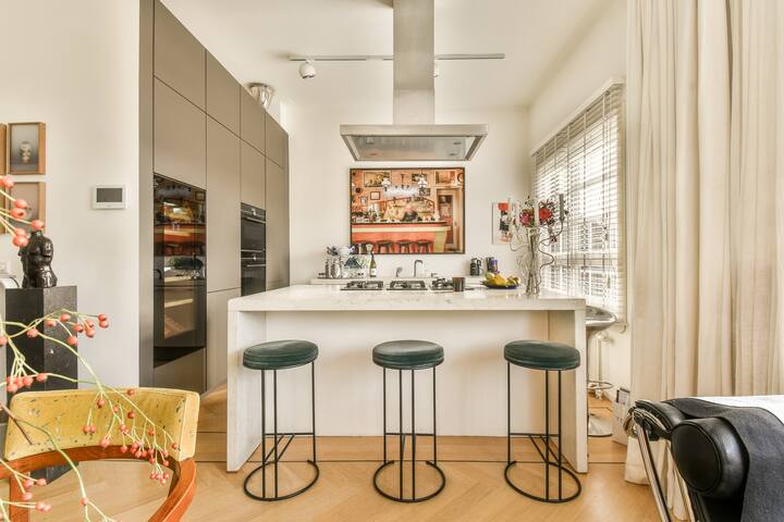 Luxury apartment Museum Quarter, 2 bedrooms gallery image 3