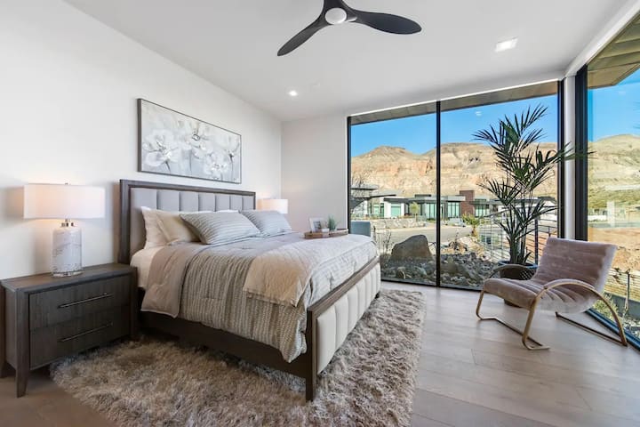 Second Bedroom on the top floor