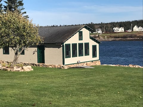 The Boathouse on the ocean