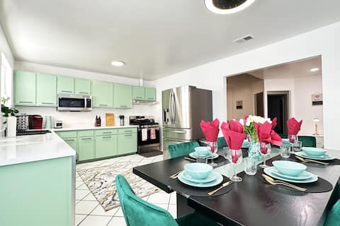 Spacious, Private, Modern 4 BR House + Game Room