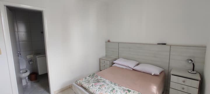 Აპარტამენტი (ორადგილიანი საწოლი)