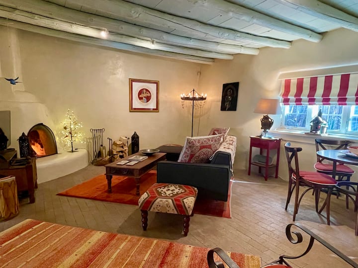 Private And Authentic Santa Fe Artist's Casita - 산타페