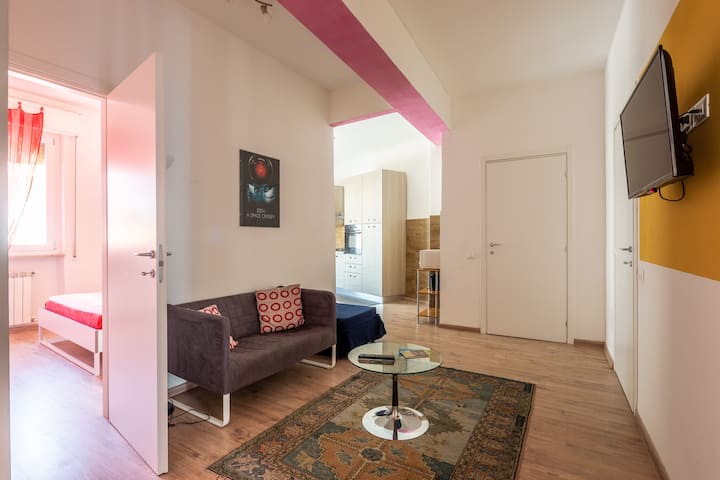 Kubrick Apartment: Lunigiana, Francigena, 5 Terre - Aulla